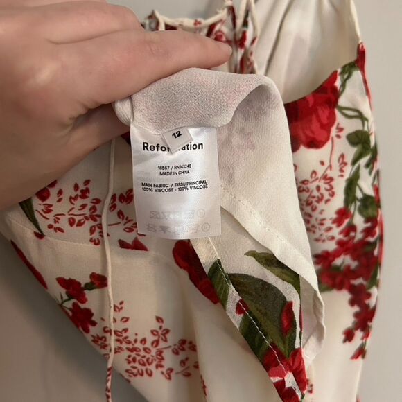 Reformation Liza Top Georgette Floral - Picture 6 of 7